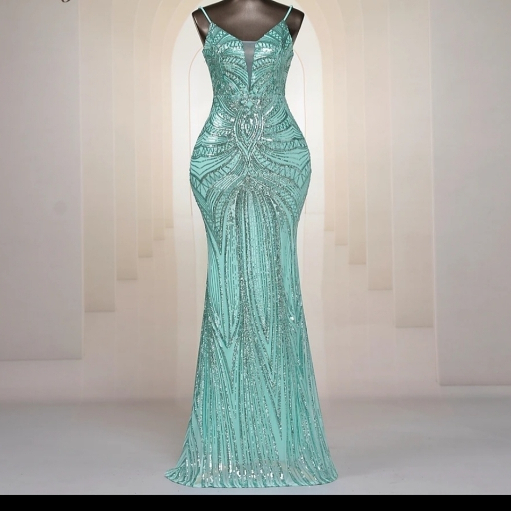 Mint Green, Geo Print, Sleeveless, Beaded Draped Back, Sequined Mermai…CUSTOM - Picture 10 of 16